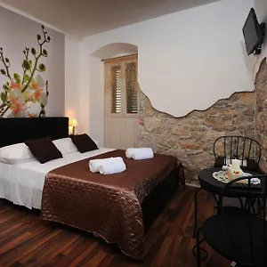 Rooms&apartment Lasta Split