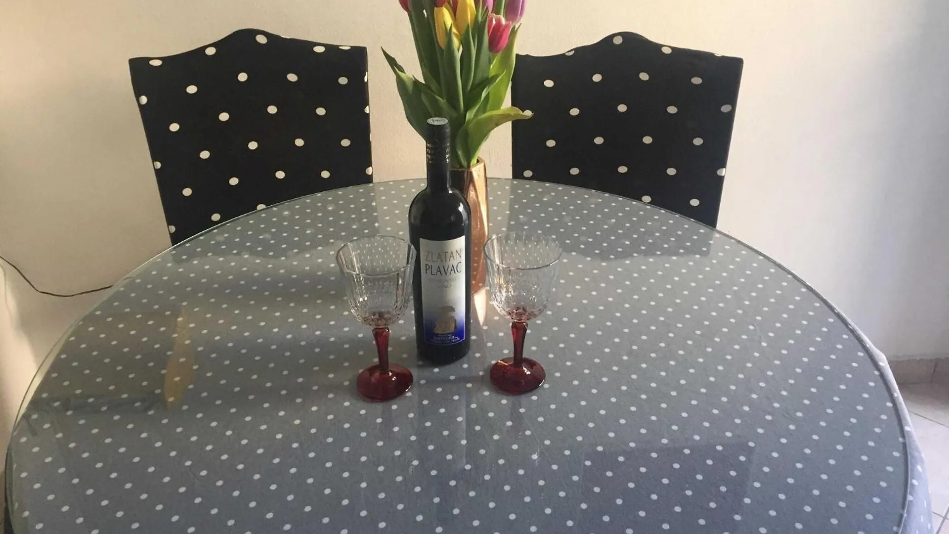 Apartments Roko St - Economy One Bedroom Apartment With Shared Terrace A2 Split 0*,  Croatia
