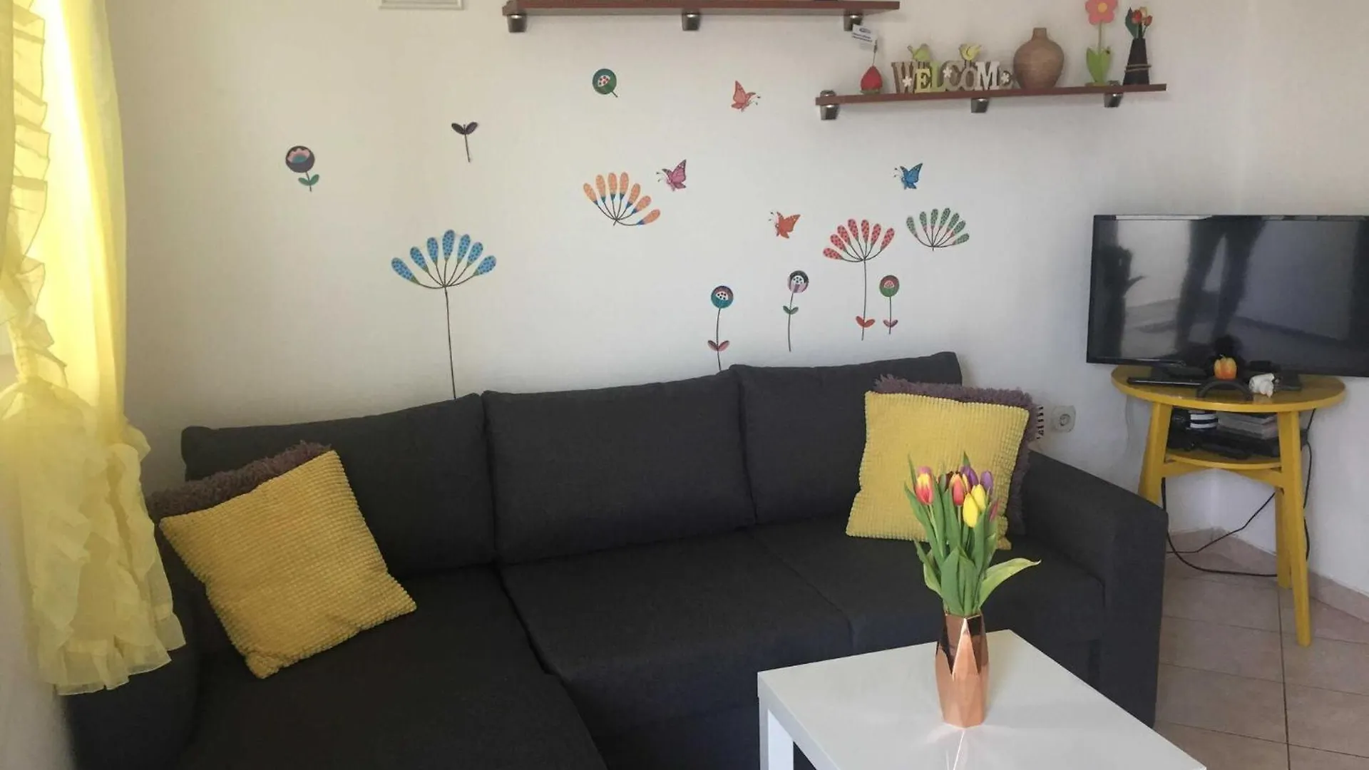 Apartments Roko St - Economy One Bedroom Apartment With Shared Terrace A2 Split