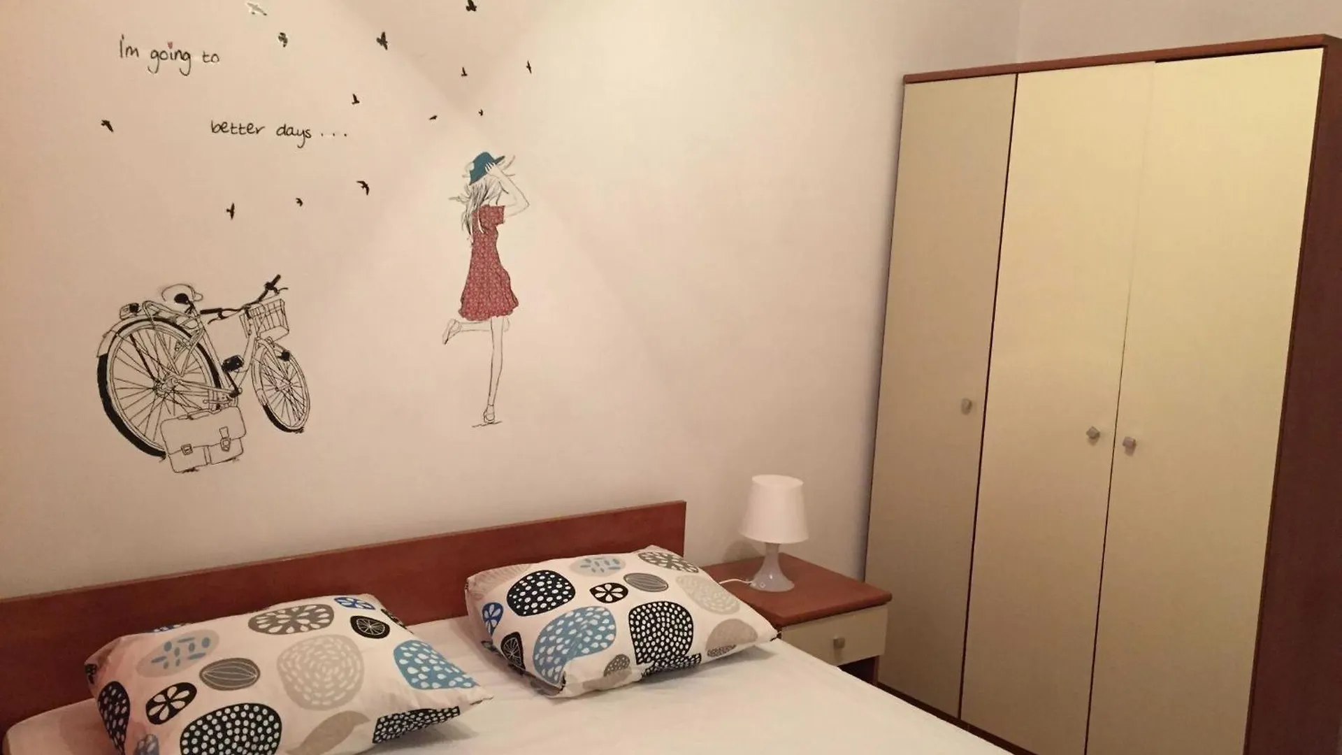 Apartments Roko St - Economy One Bedroom Apartment With Shared Terrace A2 Split 0*,