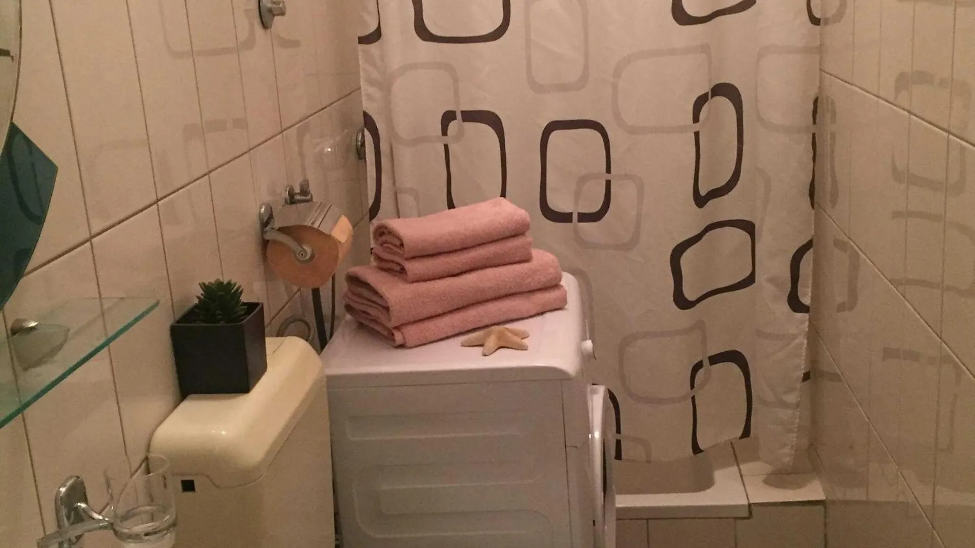 Apartments Roko St - Economy One Bedroom Apartment With Shared Terrace A2 Split